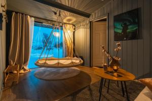 Voodi või voodid majutusasutuse Aera - Glass cabins toas