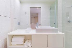 Koupelna v ubytování Porto Apartments - Sé + 13 fotografií