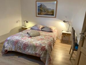 Ένα ή περισσότερα κρεβάτια σε δωμάτιο στο Le domaine de Gaïa +36 φωτογραφίες