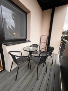 Ein Balkon oder eine Terrasse in der Unterkunft Apartmány Teddy Bojnice