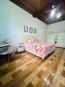 Postel nebo postele na pokoji v ubytování Casa com Piscina
