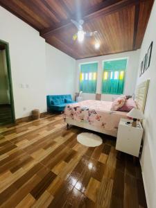 Postel nebo postele na pokoji v ubytování Casa com Piscina