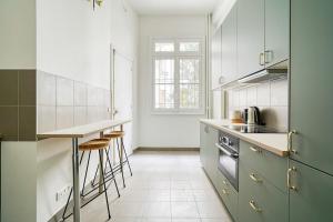 Appartement luxueux Victor Hugo - II
