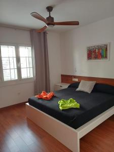 Katil atau katil-katil dalam bilik di Villa Pol Lanzarote +25 gambar