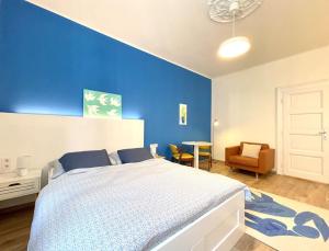Stray Birds Fashion Apartment with 2PPL/WIFI/AC 1073 Budapest, 42 - 44 Kertész utca kép - 2