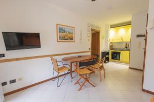 Η κουζίνα ή μικρή κουζίνα στο Casa Olga +13 φωτογραφίες