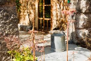 A garden outside Finca Can Busquera by Rentallorca