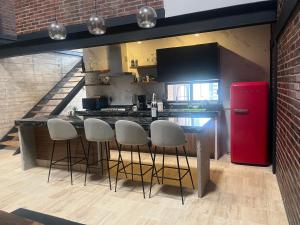 Nhà bếp/bếp nhỏ tại TRIBECA BEACH CASA BONITA