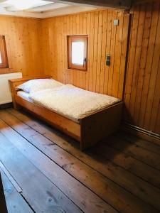Tempat tidur dalam kamar di Haus Lahner