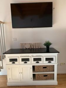 Μια τηλεόραση ή/και κέντρο ψυχαγωγίας στο Casa Farini - San Giovanni in Persiceto