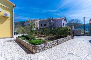 Naturlandskabet i nærheden af lejligheden