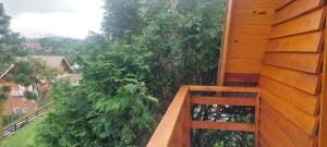 Balkon ili terasa u objektu Chale com hidromassagem da Vick