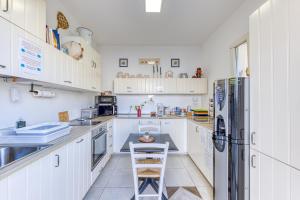 Köök või kööginurk majutusasutuses Capperi !! Holiday Rentals