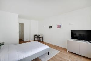 Bright Studio for 2 near Avenue Foch