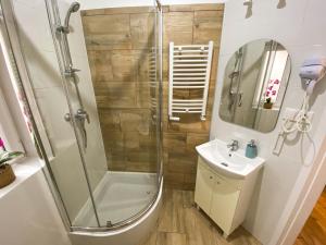 Kúpeľňa v ubytovaní Mokka Apartament + 37 fotografií