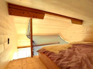 Voodi või voodid majutusasutuse Region de Gstaad - Ultra Modern Apartment- Huge Roof Terrace - Great Views toas