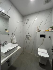Ein Badezimmer in der Unterkunft Elysium