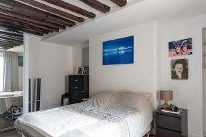 Cosy 49 m near Canal St Martin