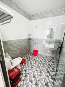 Koupelna v ubytování Homestay Chân Quê