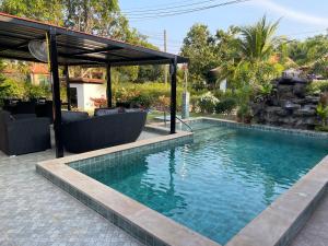 Bazén v ubytování Bali Residence nebo v jeho okolí