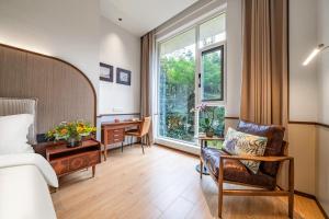Wuyu Hotel, Jinyun Mountain & Southwest University的休息区
