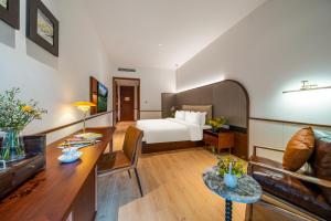 Wuyu Hotel, Jinyun Mountain & Southwest University客房内的一张或多张床位