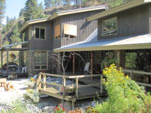 Gallery image of Mountain Springs Nature Retreat in Kaleden