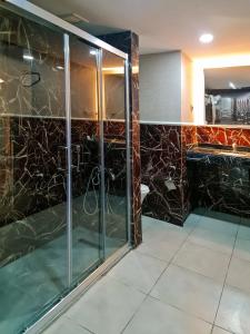 A bathroom at Suhan Cappadocia Hotel & Spa