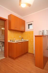 Fotografia z galérie ubytovania Apartments with a parking space Mlini, Dubrovnik - 8569 v Mlini