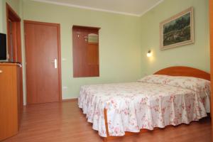 Fotografia z galérie ubytovania Apartments with a parking space Mlini, Dubrovnik - 8569 v Mlini