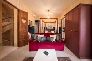 Posezení v ubytování Concetta Studio Apartments by Holihomes + 44 fotografií