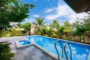 Bazén v ubytování R7 Aria Resort nebo v jeho okolí