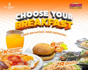 een flyer voor een ontbijt met eten en sinaasappelsap bij My Dormy Hostel UMM in Sengkaling