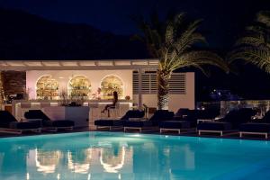 Bazén v ubytovaní Ios Palace Hotel & Spa alebo v jeho blízkosti