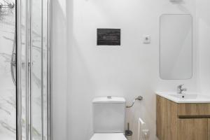 Gallery image of WHome Smart Living Hub, Designer Spaces for Digital Nomads & Remote Workers in Lisbon