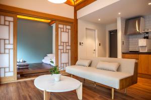Hotelarrive Taean Tiann HanokBeachResort的厨房或小厨房