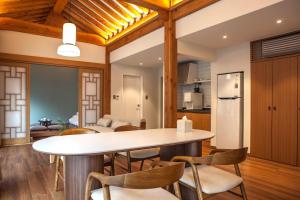 Hotelarrive Taean Tiann HanokBeachResort的厨房或小厨房