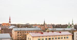 Nespecifikovaný výhled na destinaci Pärnu nebo výhled na město při pohledu z apartmánu