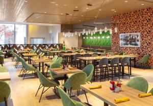 萨克拉门托希尔顿逸林酒店餐厅或其他用餐的地方
