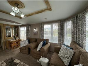 Ruang duduk di A beautiful Dog Friendly Holiday Home +38 gambar
