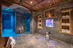 Koupelna v ubytování Chalets Almdorf Haidenberg + 23 fotografií