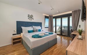 Ένα ή περισσότερα κρεβάτια σε δωμάτιο στο Cozy Home In Skuncini Stani With Sauna +37 φωτογραφίες