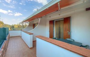 Μπαλκόνι ή βεράντα στο 5 Bedroom Pet Friendly Home In Vieste