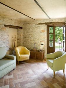 Posezení v ubytování Relais Montemarino