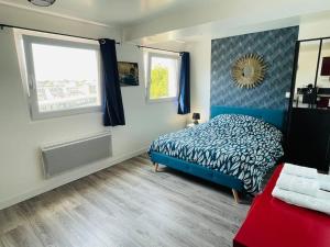 Postel nebo postele na pokoji v ubytování Studio 1 agréable et spacieux à la gare de Lorient