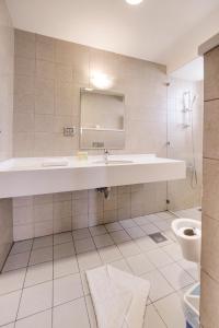 Imagen de la galería de Al Riyahi Cabanas, en Al Burj