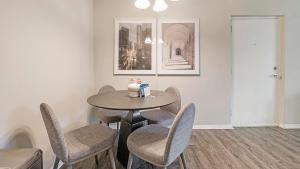 Gallery image of Landing Modern Apartment with Amazing Amenities (ID8638X74) in St Petersburg