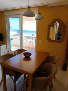 Fotografia z galérie ubytovania Apartamentos Marineu Cala Josep v destinácii Alcossebre + 6 fotografií
