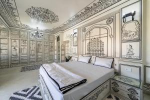 Voodi või voodid majutusasutuse Lalluji Luxe toas