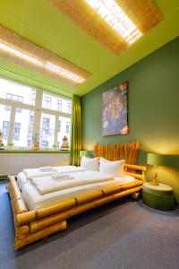 Postelja oz. postelje v sobi nastanitve LaLeLu Hostel Dresden